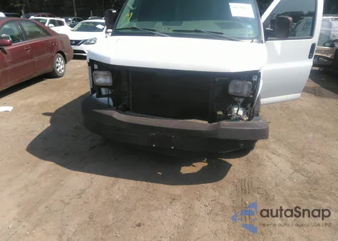 2005 Chevrolet Express из США, поврежденный, VIN 1GCFG15X451252983